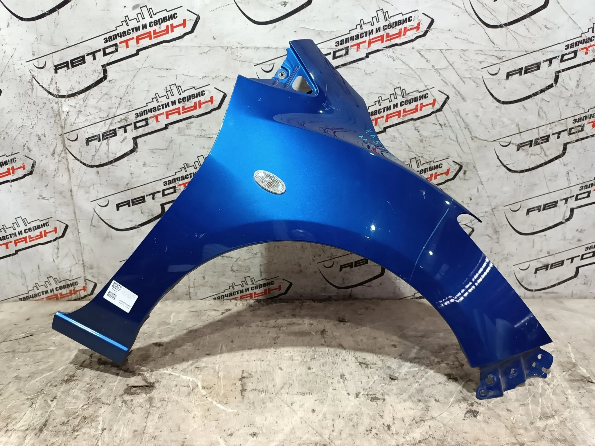 КРЫЛО MAZDA DEMIO MAZDA2 DE DE3AS DE3FS DE5FS DEJFS D01G52111B ПЕРЕДНЕЕ ПРАВОЕ синий, 34J XA5733