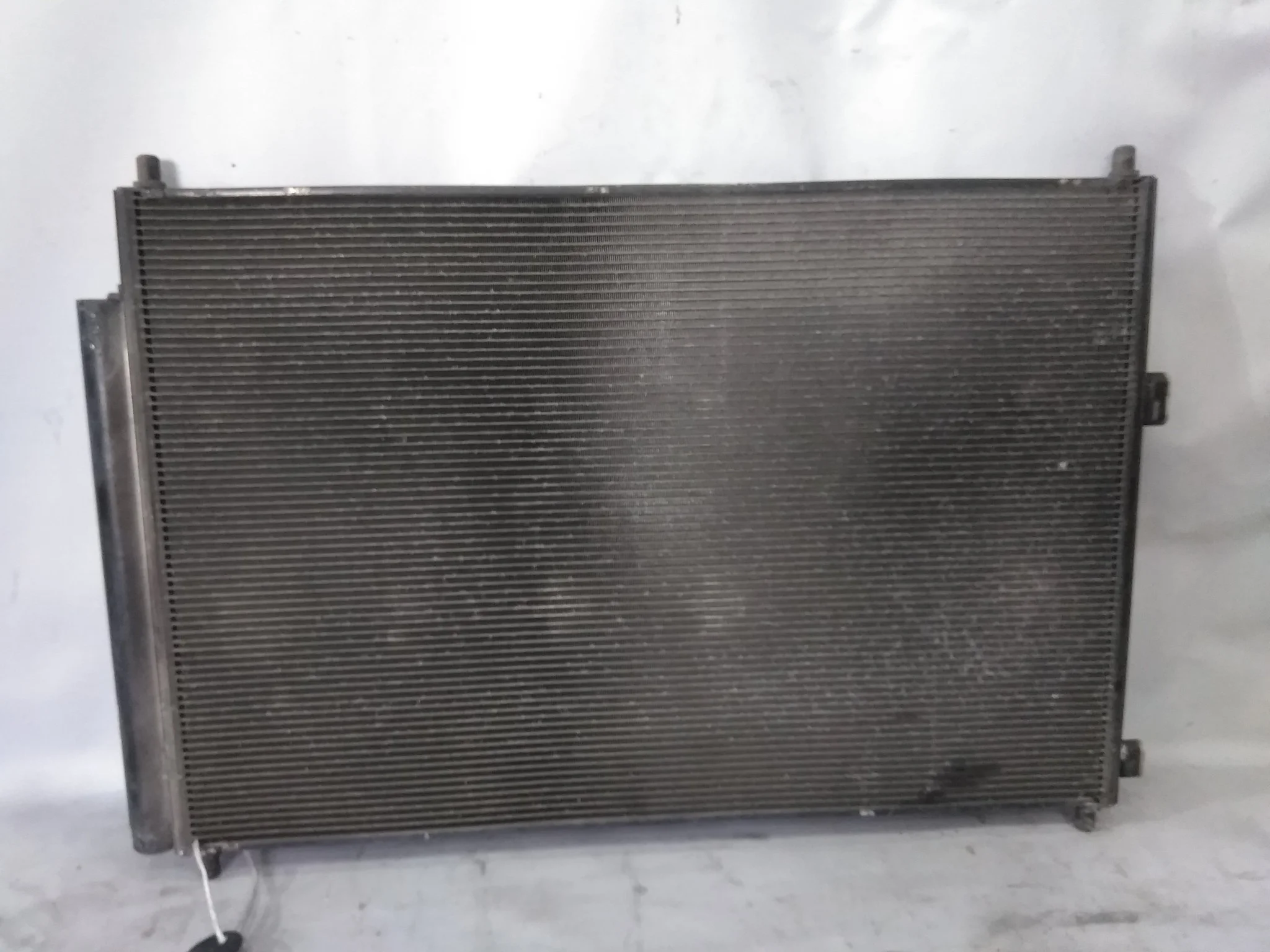 РАДИАТОР КОНДИЦИОНЕРА TOYOTA ALPHARD VELLFIRE ANH20W ANH25W GGH20W GGH25W 2AZ-FE 2GR-FE 8846058011 VB251