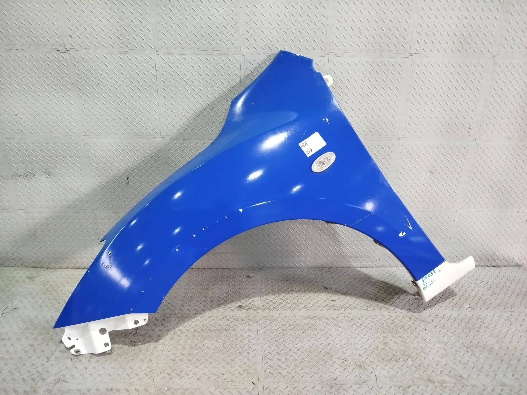 КРЫЛО MAZDA AXELA MAZDA3 BL BL3FW BL5FP BL5FW BL6FJ BLEAP BLEAW BLEFP BLEFW BLFFP BLFFW BBM452211B ПЕРЕДНЕЕ ЛЕВОЕ белый, A4D FE032