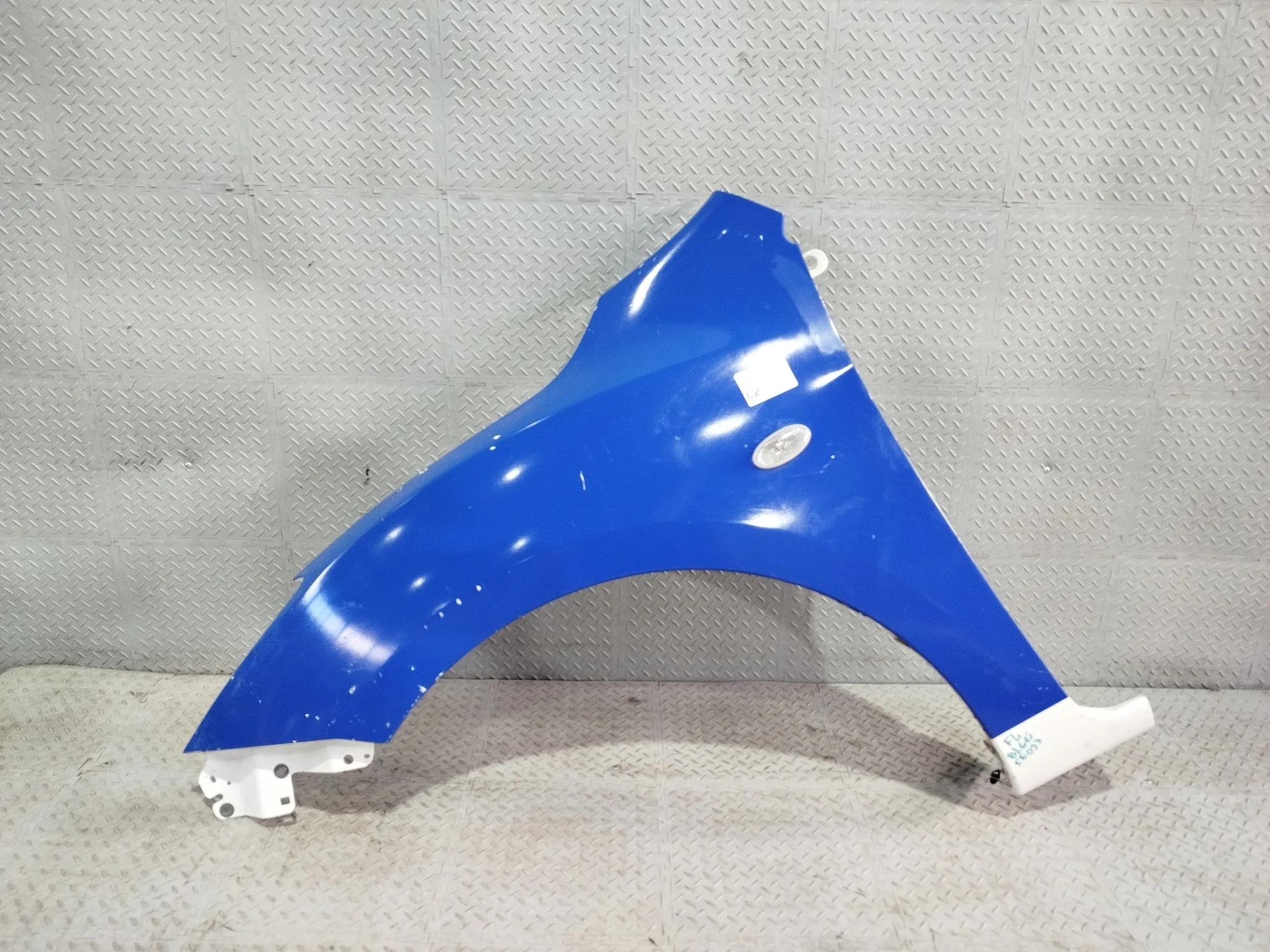 КРЫЛО MAZDA AXELA MAZDA3 BL BL3FW BL5FP BL5FW BL6FJ BLEAP BLEAW BLEFP BLEFW BLFFP BLFFW BBM452211B ПЕРЕДНЕЕ ЛЕВОЕ белый, A4D FE033