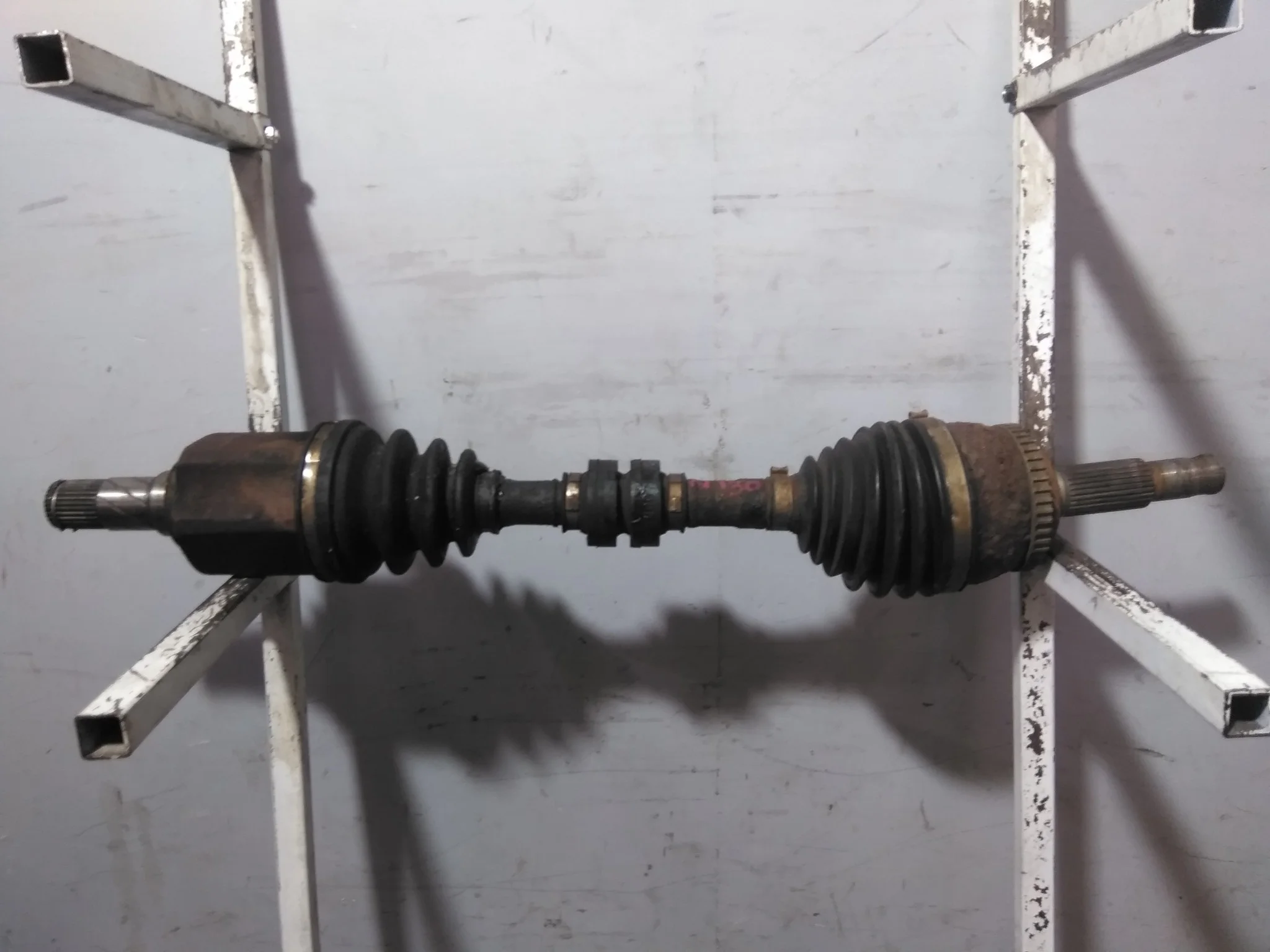 ПРИВОД NISSAN QR20-DE QR25-DE SR20-VET X-TRAIL NT30 PNT30 T30 ПЕРЕДНИЙ ЛЕВЫЙ АТМ ABS 2WD 4WD 391018H315 S4044