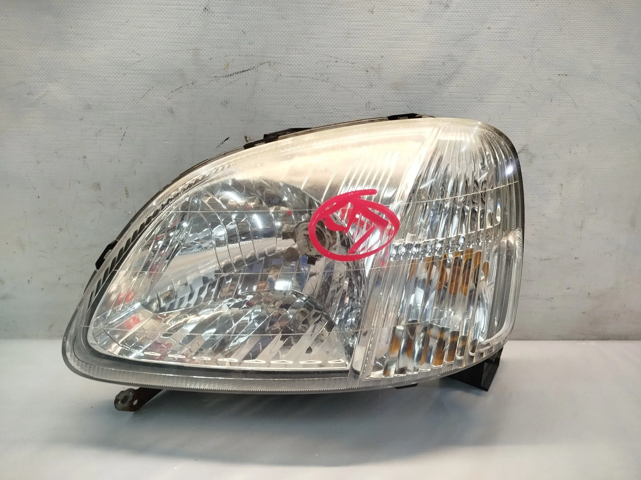 ФАРА HONDA LOGO GA3 GA5 0151 ГАЛОГЕН ЛЕВАЯ 2 МОДЕЛЬ 3 МОДЕЛЬ 33151S50013 QA6139