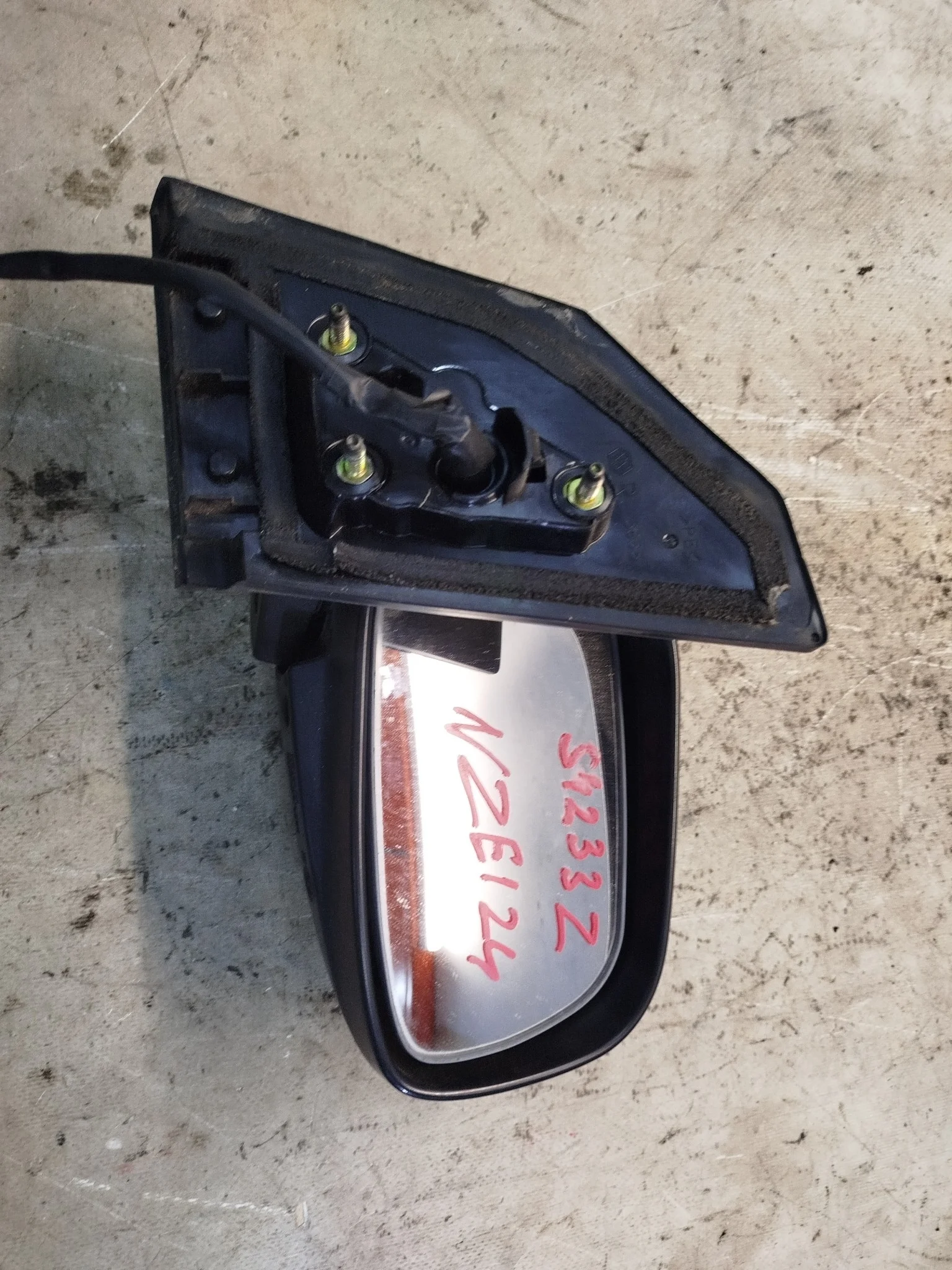 ЗЕРКАЛО TOYOTA ALLEX COROLLA COROLLA FIELDER COROLLA RUNX ... ZZE122 ZZE122G ZZE123 ZZE123G ZZE124 ZZE124G 3 КОНТАКТА ПРАВОЕ 1 МОДЕЛЬ 2 МОДЕЛЬ 879101E830 серебро, 1D9 S4233Z