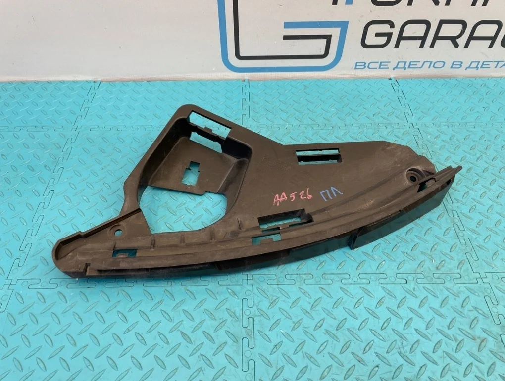 Кронштейн бампера Volvo Xc60 2012 30763433 DZ B4204T7 2.0, передний левый