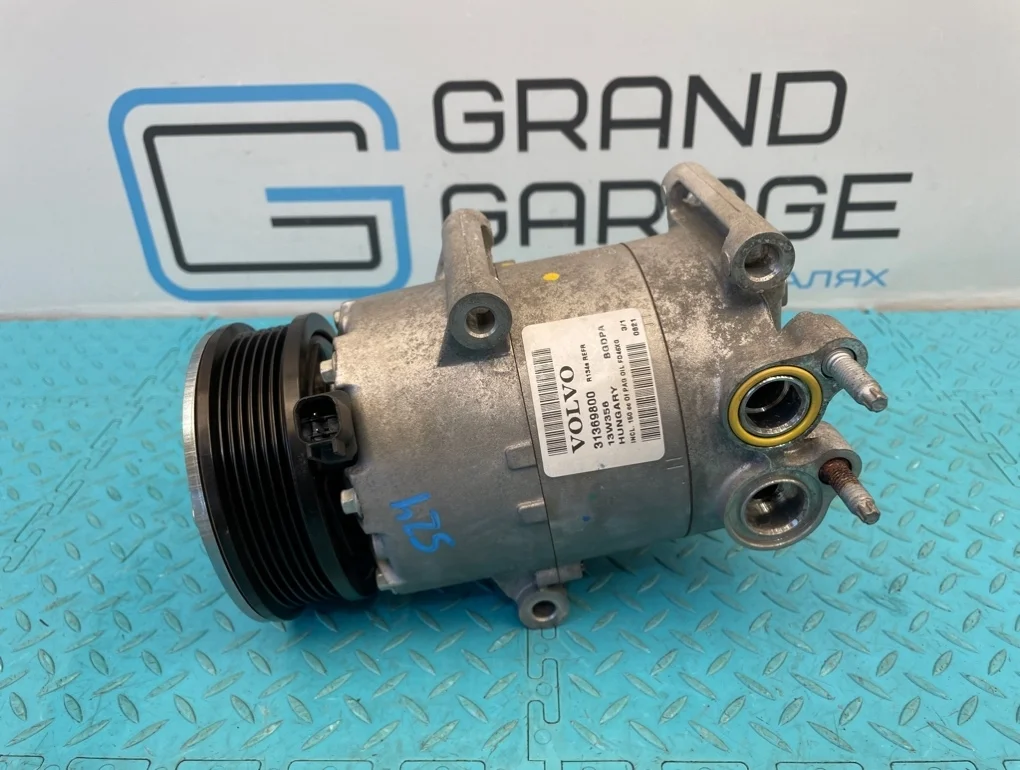 Компрессор кондиционера Volvo V40 2013 31369800 MV B4164T 1.6