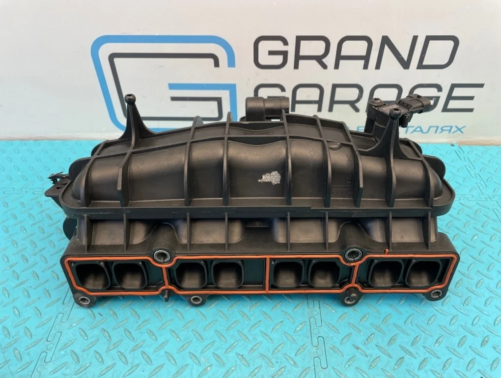 Коллектор впускной Volvo V40 2013 31370082 MV B4164T 1.6