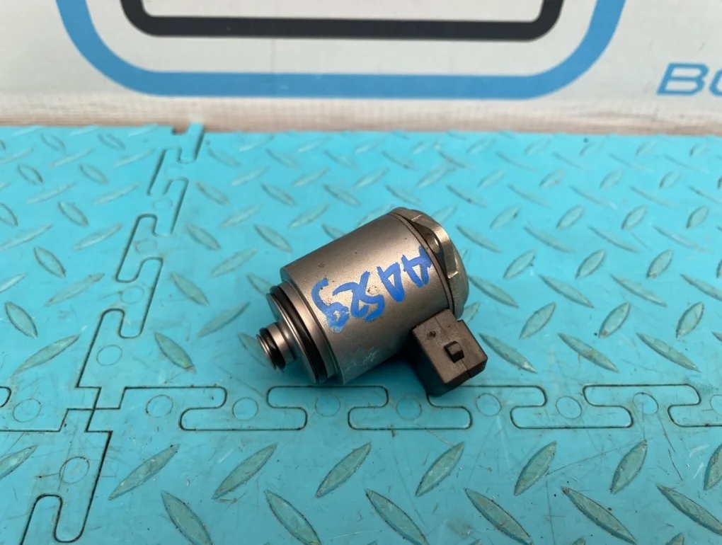 Клапан рулевой рейки Jaguar Xf 2014 XR830017 X250 204PT 2.0