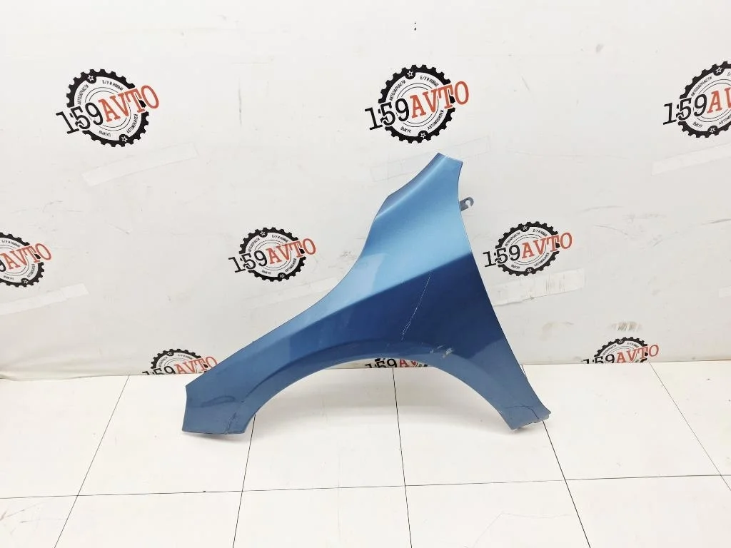 Крыло переднее левое Volvo V60 1