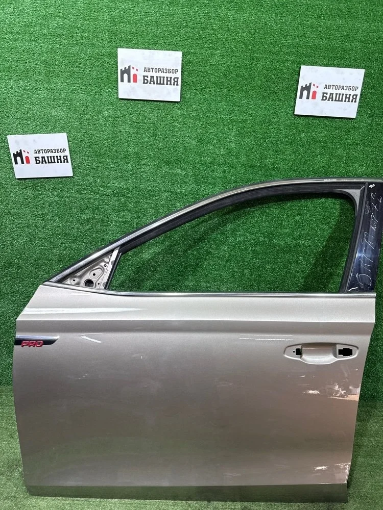 Дверь Skoda Octavia 5ER831051 A8, передняя левая