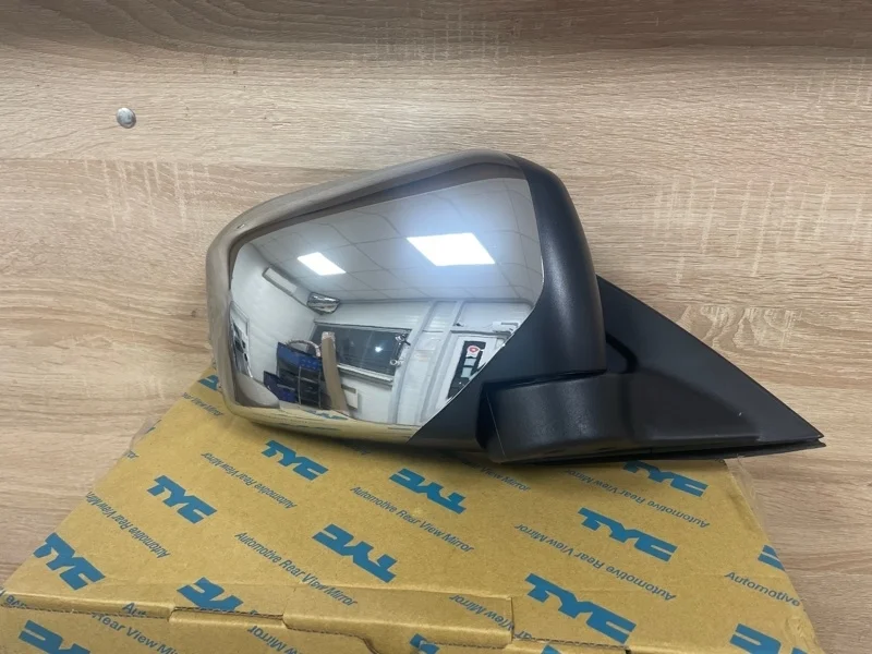 ЗЕРКАЛО Mitsubishi Pajero Sport 2 2008 2009 2010 2011 2012 2013 2014 2015 MN167430 KH4W 4D56, правое
