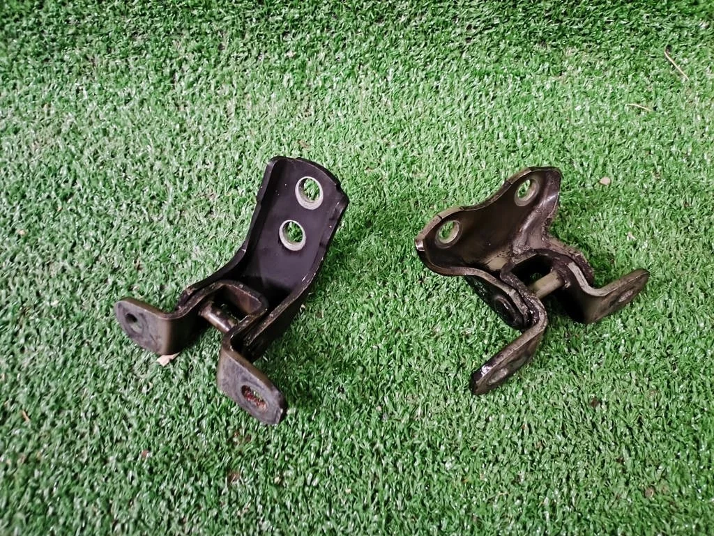 Б.у. петля двери TOYOTA CAMRY V50 ASV50 TOYOTA CAMRY V50 ASV50