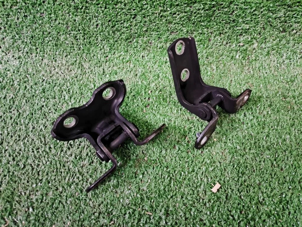 Б.у. петля двери TOYOTA CAMRY V50 ASV50 TOYOTA CAMRY V50 ASV50