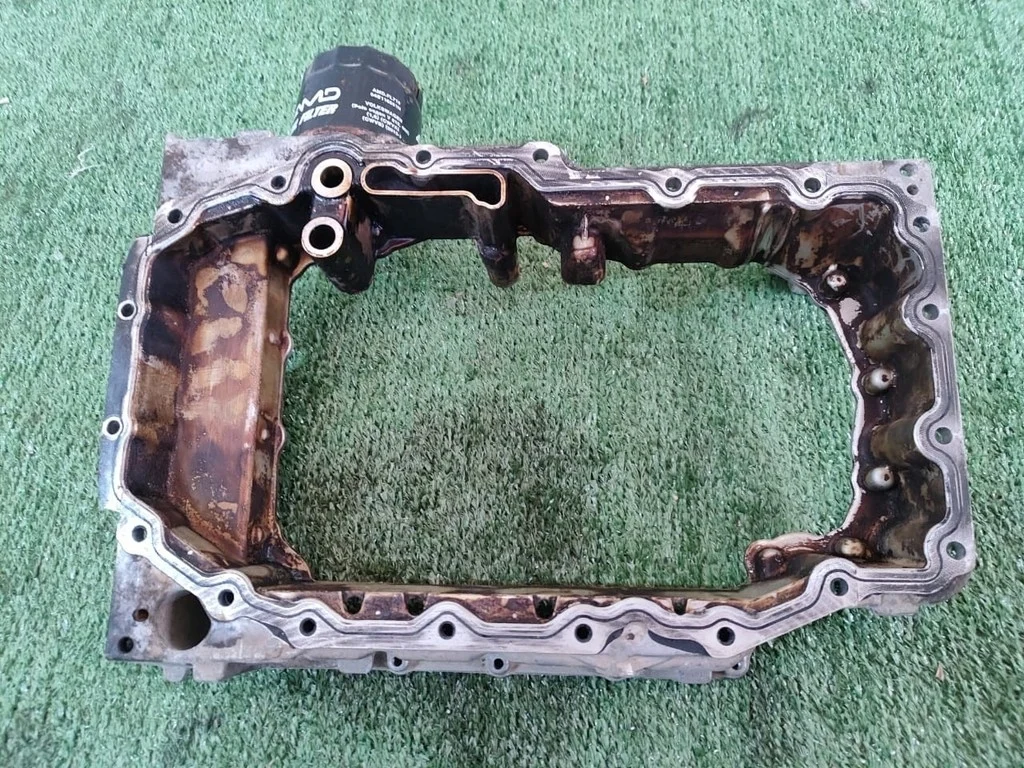 Б.у. поддон картера SKODA RAPID SKODA RAPID