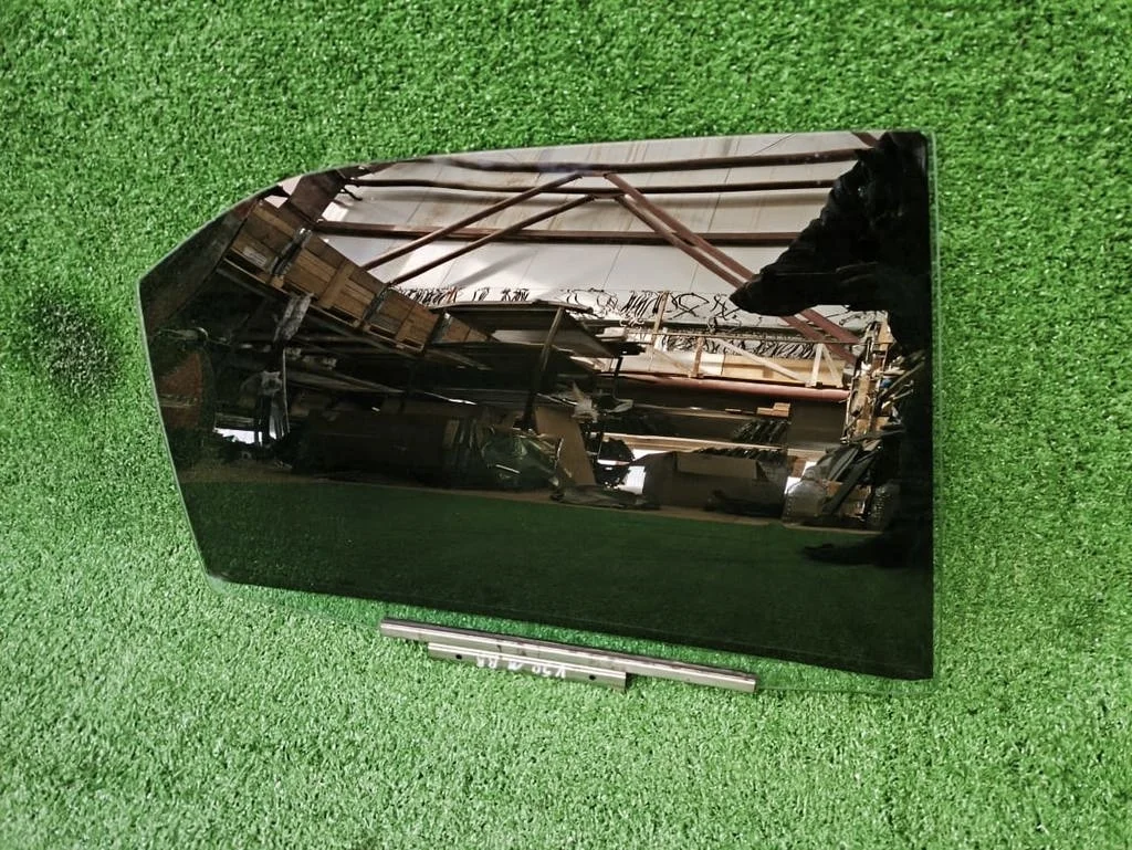 Б.у. стекло двери TOYOTA CAMRY V50 ASV50 TOYOTA CAMRY V50 ASV50