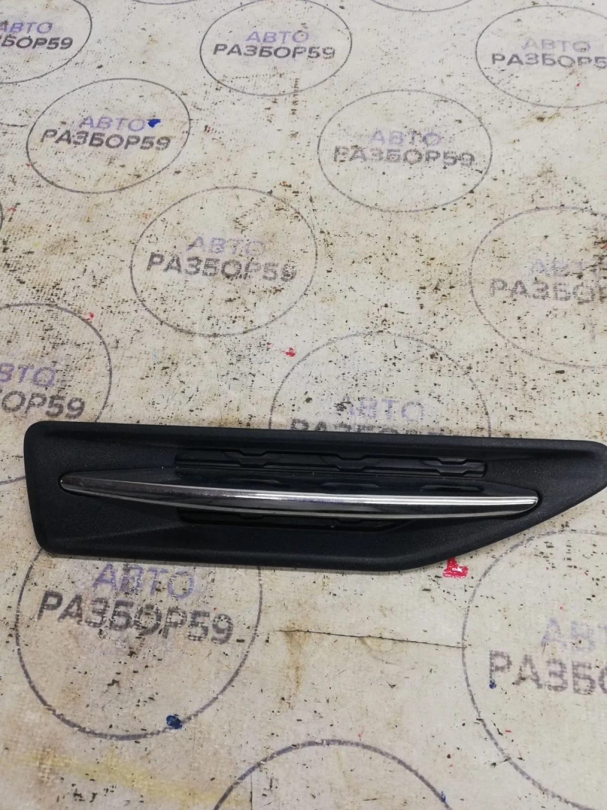 Накладка переднего крыла правого Kia Rio III (2011—2015)