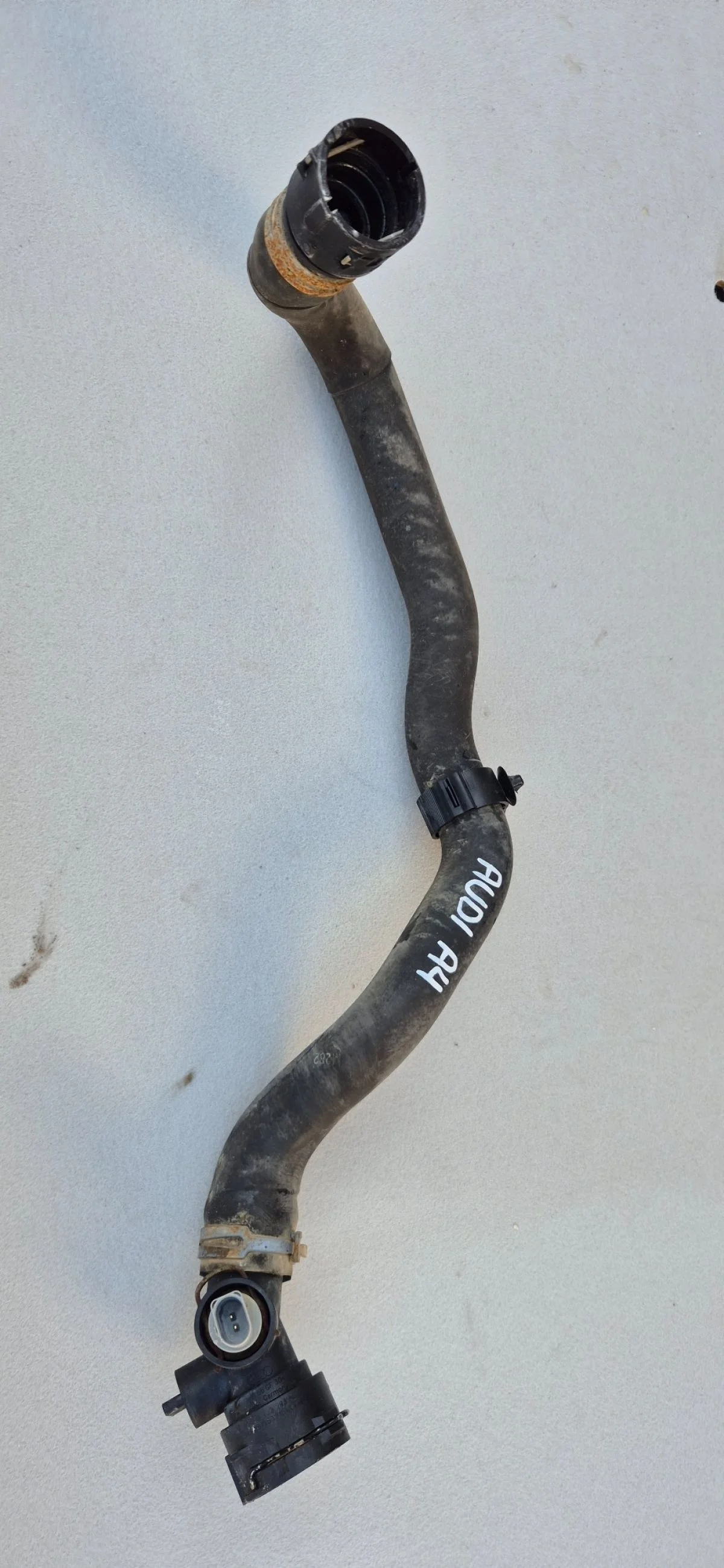 Патрубок для Audi A4 (B8) 2007-2015