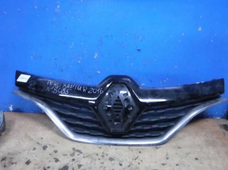 Решетка радиатора Renault Kaptur