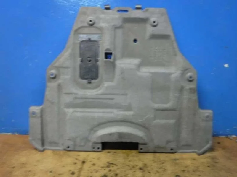 Пыльник двигателя Mazda 6 GH