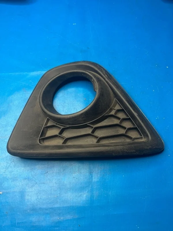 Рамка птф правая Mazda CX-5 2012-2017