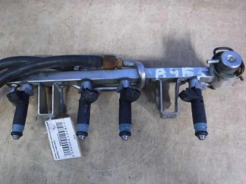 Рейка топливная (рампа) Audi A4 B5