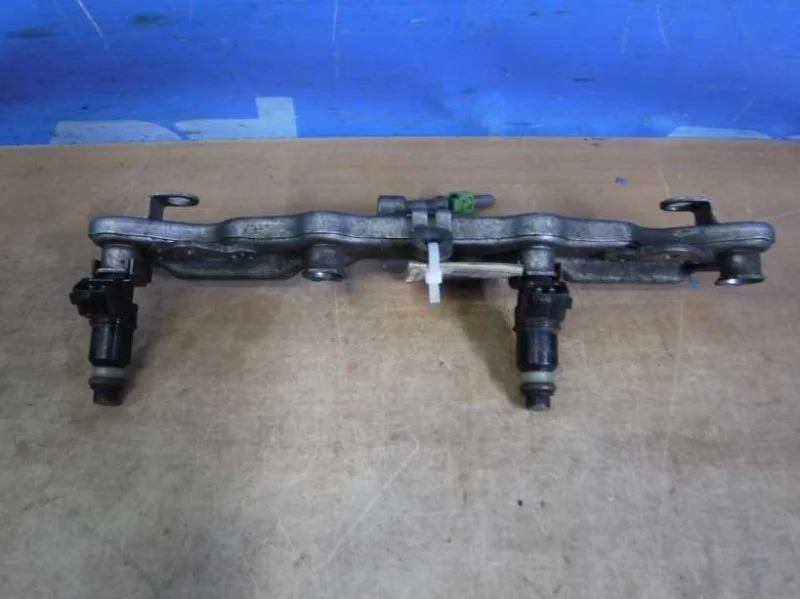 Рейка топливная (рампа) Honda CR-V