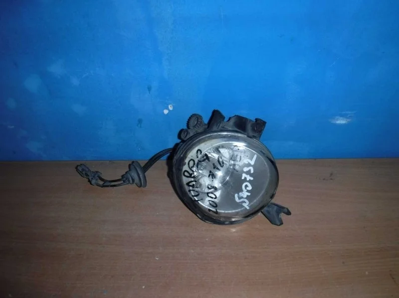 ПТФ левый Volkswagen Touareg