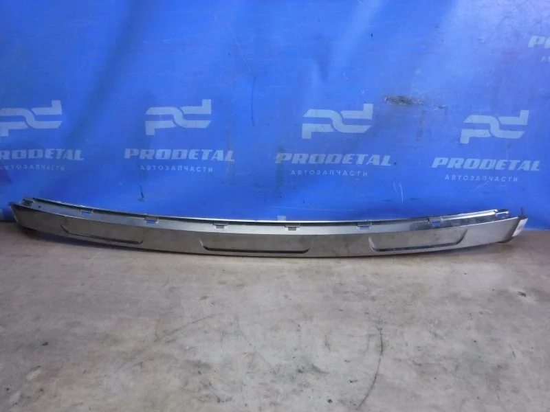 Накладка на решетку радиатора Lexus RX350