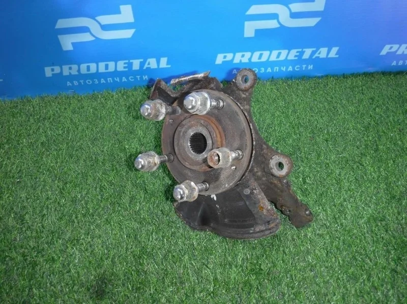 Кулак поворотный передний левый Kia Venga