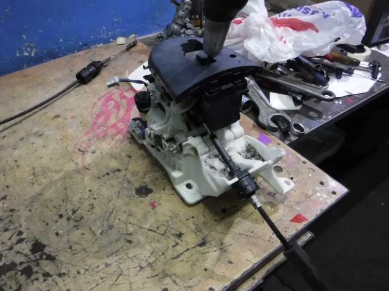 Кулиса КПП Mitsubishi Outlander XL CW