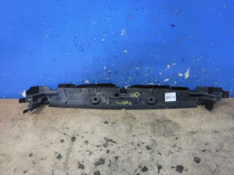 Воздуховод радиатора Toyota RAV4