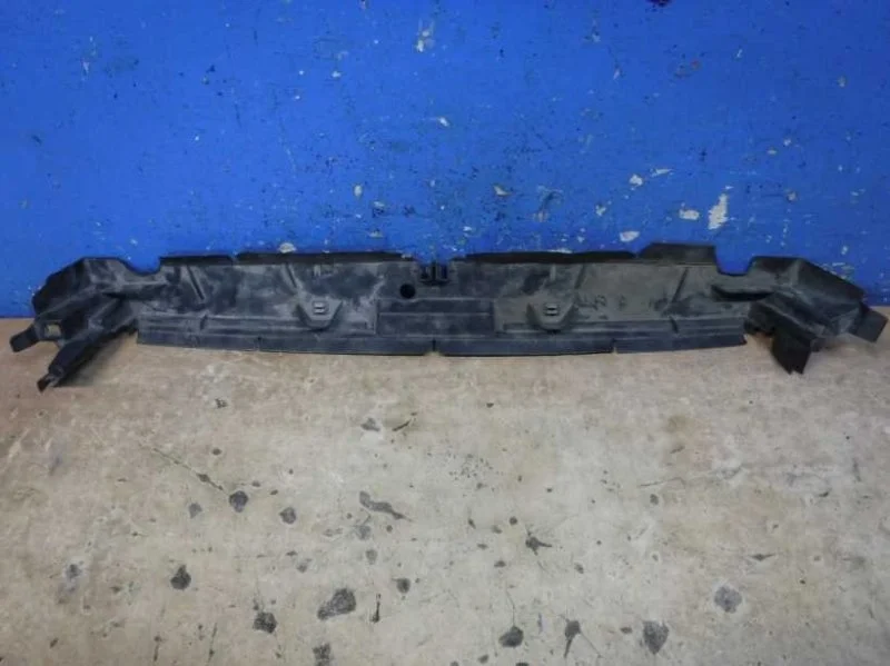 Воздуховод радиатора Toyota RAV4