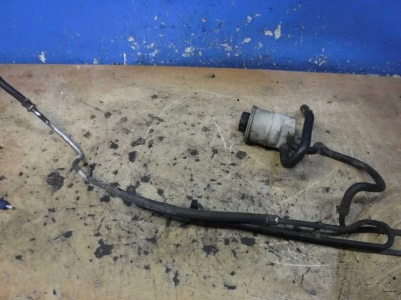 Бачок гидроусилителя Renault Duster