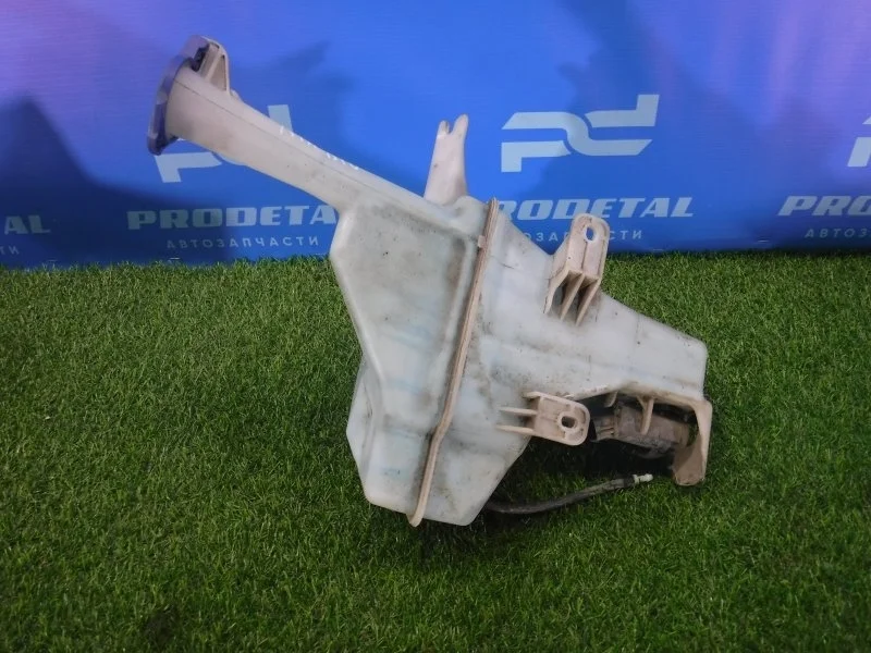 Бачок омывателя лобового стекла Kia Rio