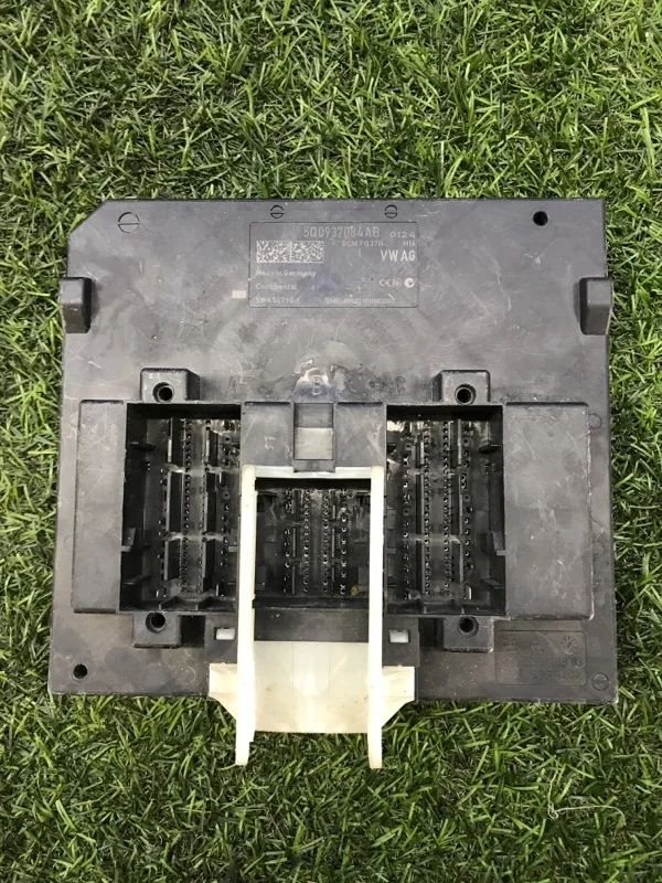 Блок комфорта Skoda Octavia A7 2013-2020