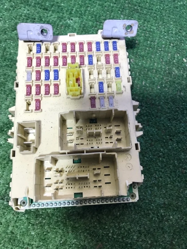 Блок предохранителей Kia Rio 2011-2017