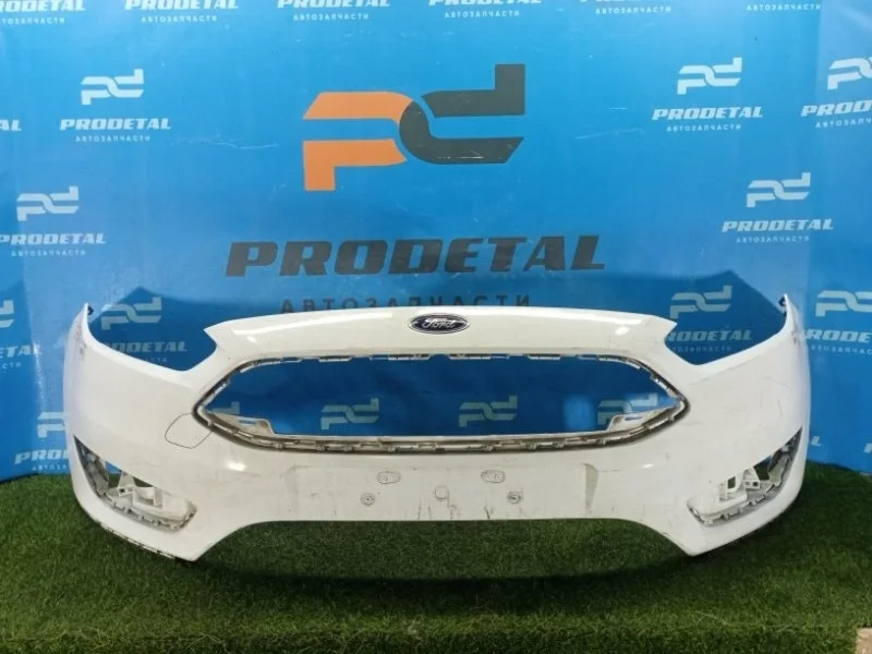 Бампер передний Ford Focus