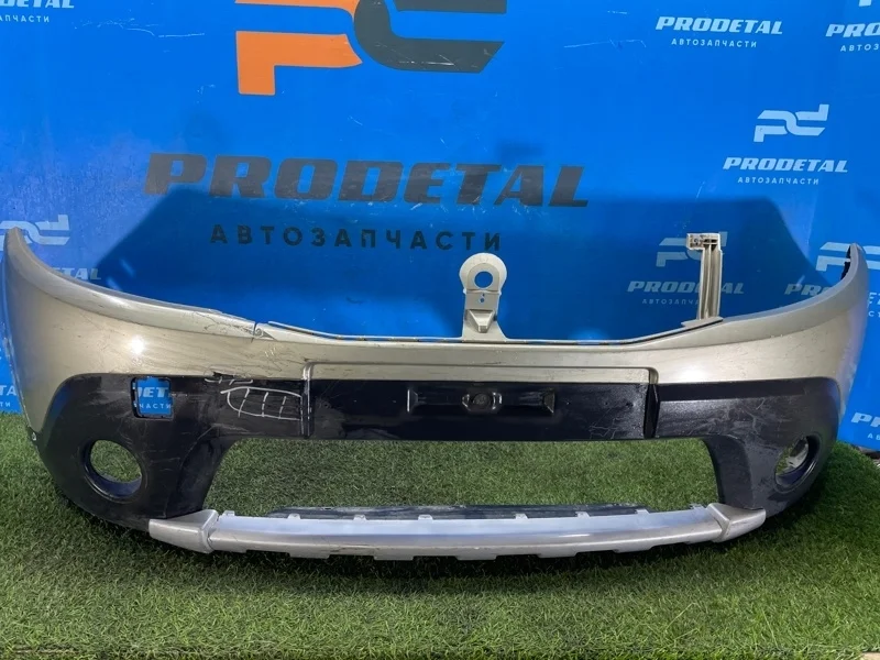 Бампер передний Renault Sandero