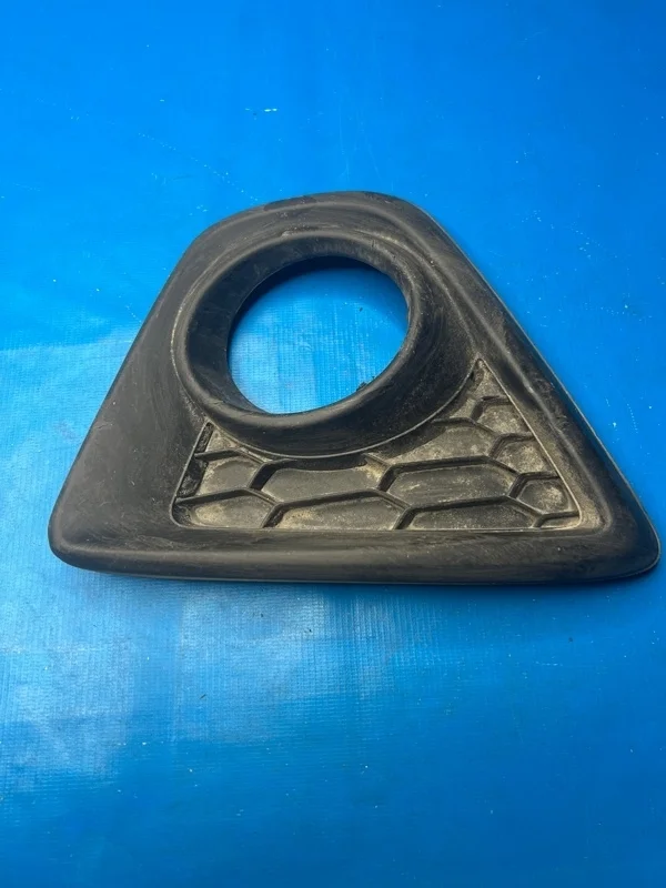 Рамка птф правая Mazda CX-5 2012-2017