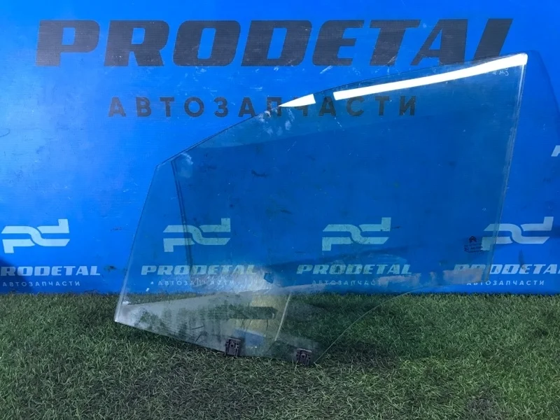 Стекло двери переднее левое Citroen C4 2011+
