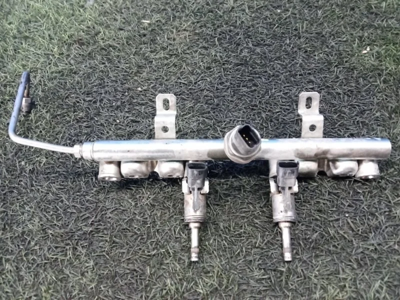 Рейка топливная (рампа) Citroen C4