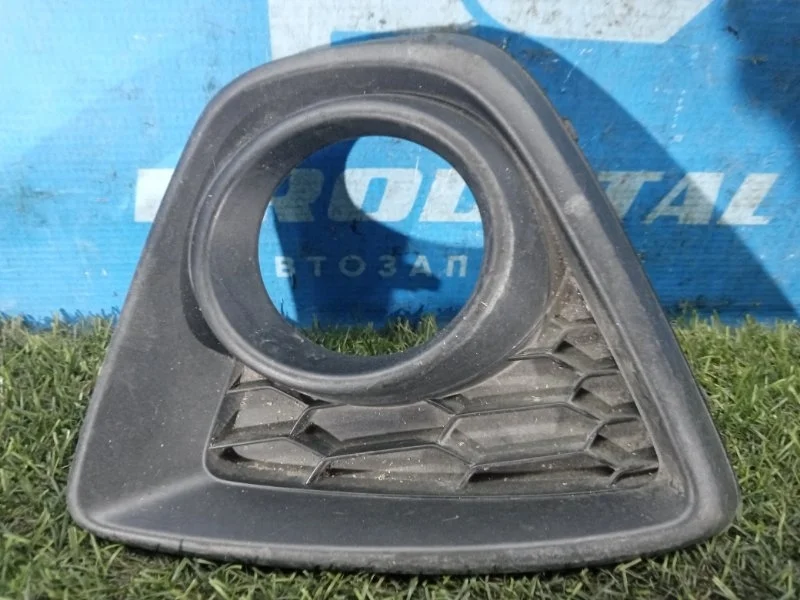 Рамка птф правая Mazda CX-5 BG 2012