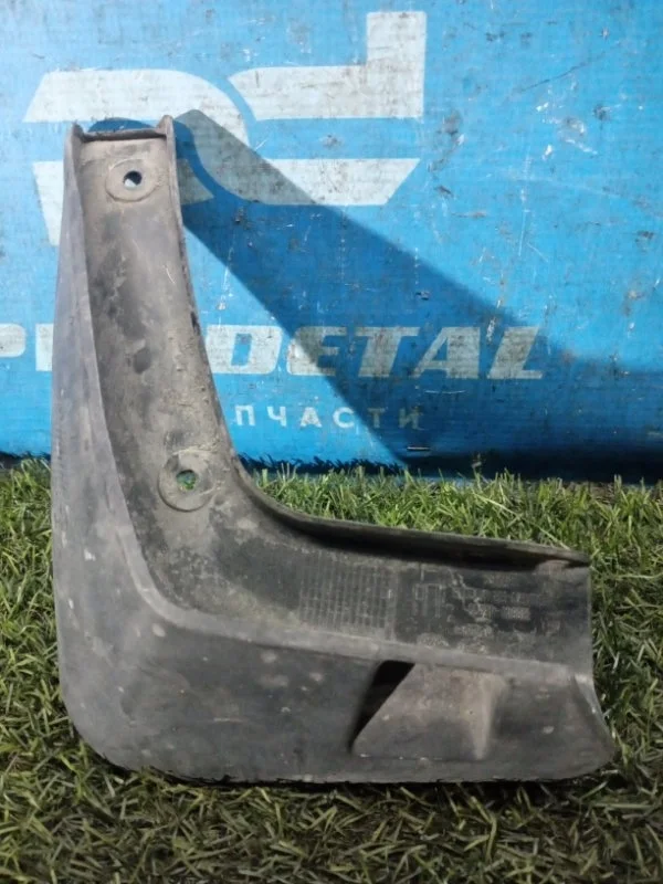 Брызговик задний левый Kia Rio СЕДАН G4FC