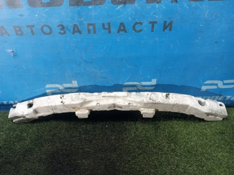 Наполнитель бампера передний Mazda 3 BL Z6