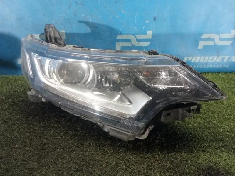 Фара передняя правая Mitsubishi Outlander 3 GF
