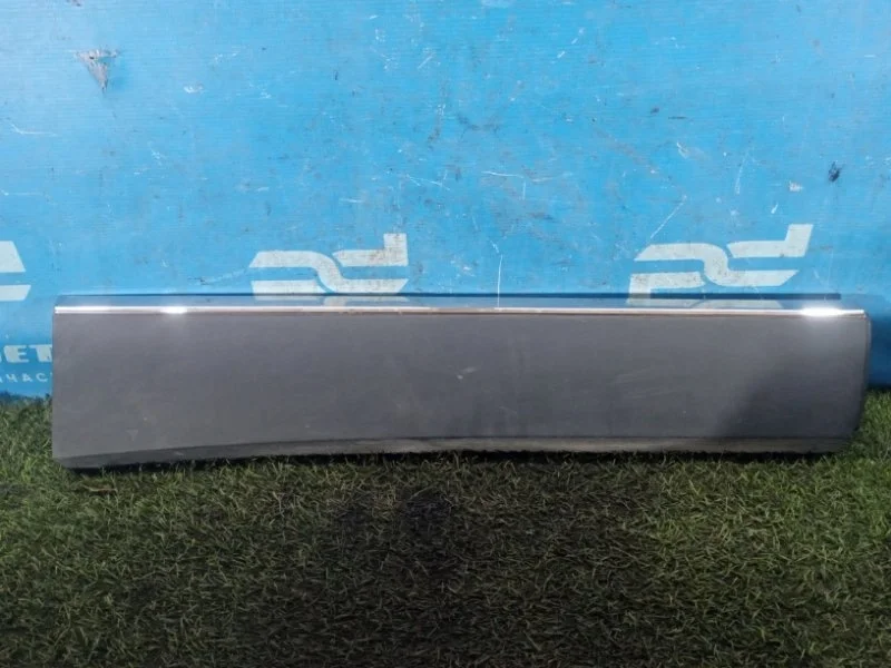 Накладка двери задняя правая Renault Arkana 2019&gt;