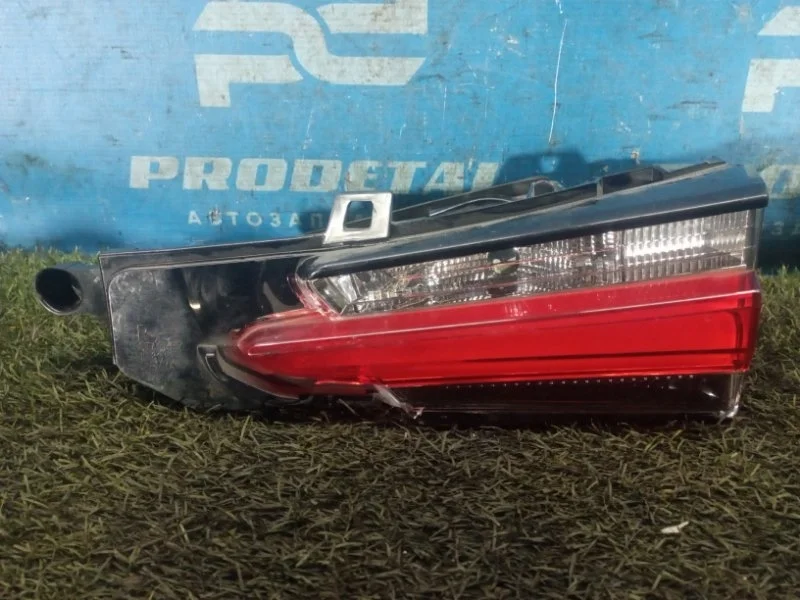 Фонарь наружный задний правый Lexus NX 200/300H