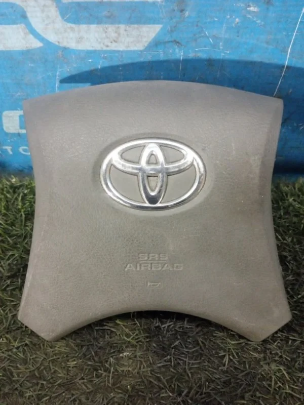 Подушка безопасности в рулевое колесо Toyota Camry