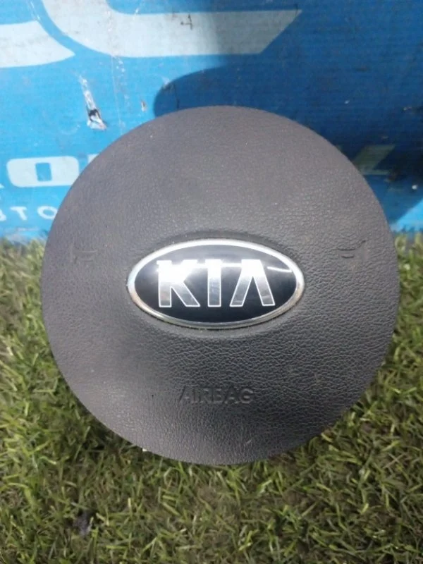 Подушка безопасности в рулевое колесо Kia Venga