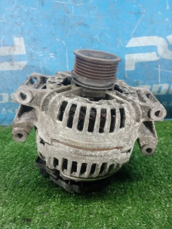 Генератор Volkswagen Passat B7 1.4 TSI 2011-2015