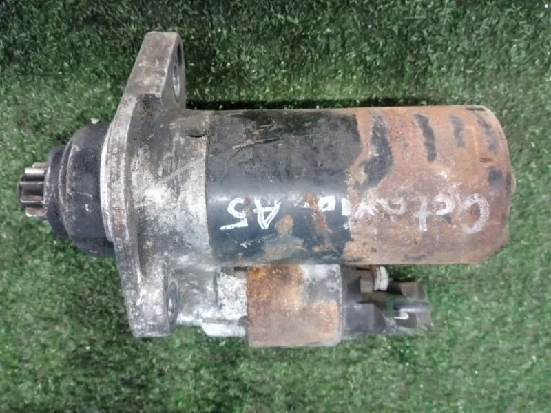 Стартер Skoda Octavia A5 2004-2013